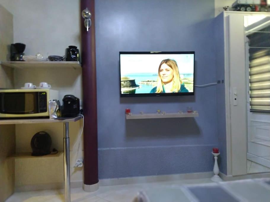Studio Ideal Pour Deux Voyageurs Sur Marseille Ngoại thất bức ảnh